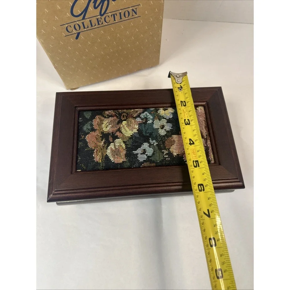 VTG Floral Tapestry Jewelry Box Wood W/ Mirror Lift Out‎ Tray Velvet Inside Read